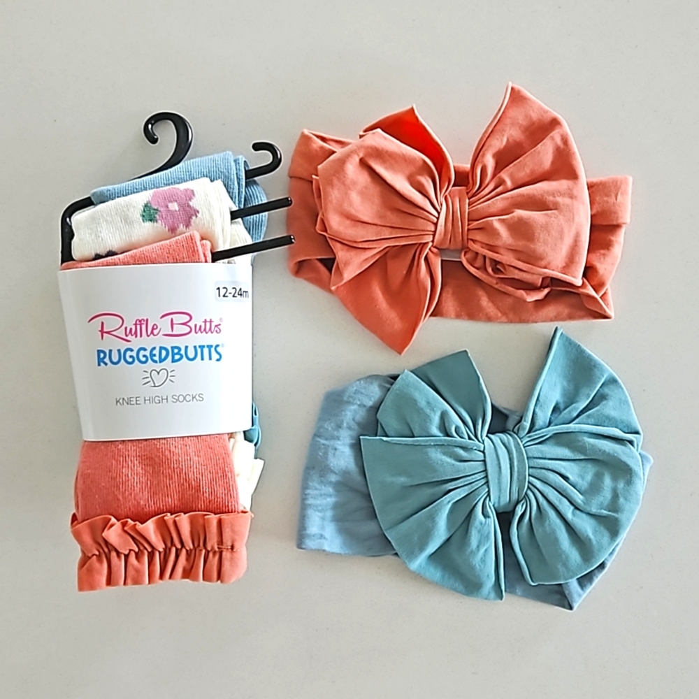 NEW Ruffle Butts Knee High Socks and 2 matching headband bows